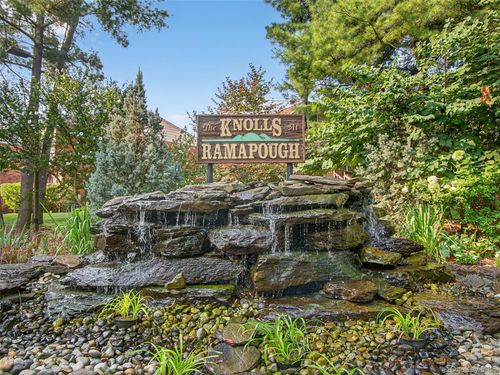 443 Genesee Ct, Suffern, NY, 10901-4130 | Card Image