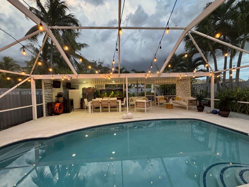 15220 Sw 49th St, Miramar, FL, 33027-3643 | Card Image