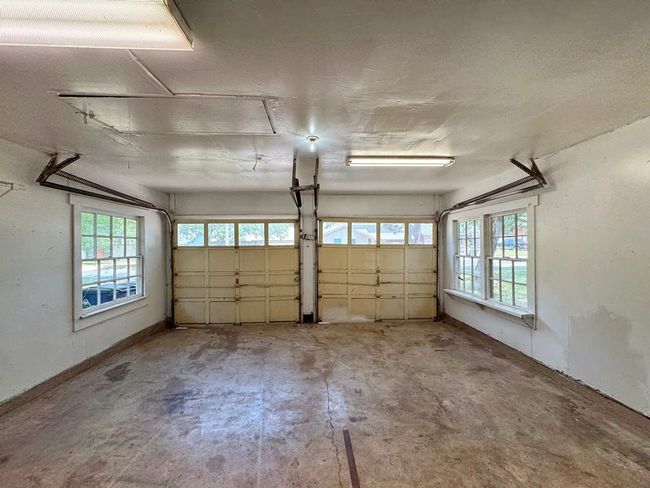 1107 Spearson Ln, House other with 3 bedrooms, 2 bathrooms and 2 parking in Austin TX | Image 32