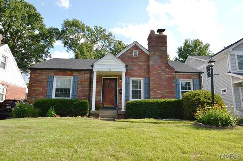 428 Julian Pl, Kirkwood, MO, 63122-2917 | Card Image