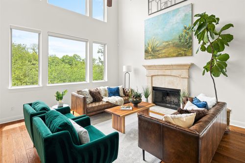 21-8540 Adirondack Trl, Austin, TX, 78759-8006 | Card Image