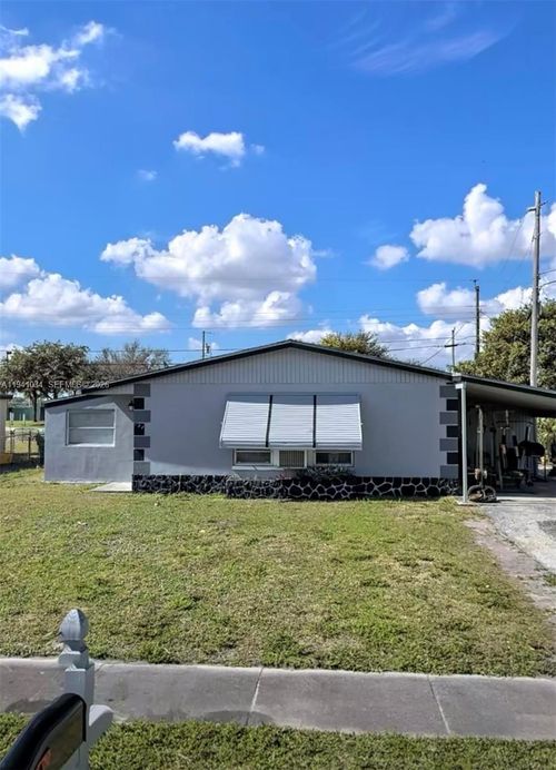 251 Avenue O, Riviera Beach, FL, 33404 | Card Image