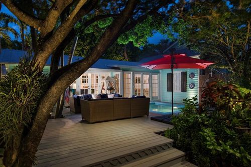 1419 Newton St, Key West, FL, 33040-7027 | Card Image