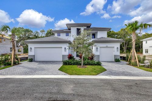 1121 Prosperity Village Dr, N Palm Beach, FL, 33410-5600 | Card Image