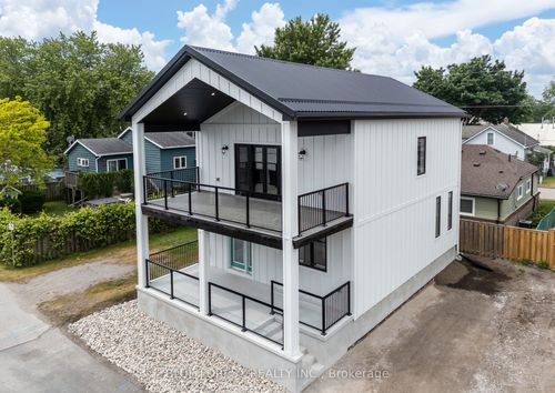 156 Maud St, Port Stanley, ON, N5L1C8 | Card Image