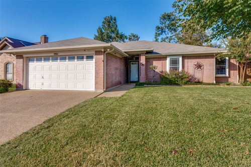 3762 Ashley Ct, Fort Worth, TX, 76123-1301 | Card Image
