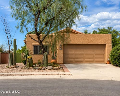 15-1812 W Waterleaf Dr, Tucson, AZ, 85704-1752 | Card Image