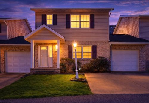123 Donna Ave, Morgantown, WV, 26505-2884 | Card Image