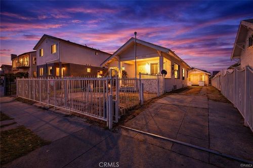 3959 Halldale, Los Angeles, CA, 90062 | Card Image