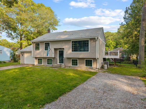 11 Osprey Ln, Niantic, CT, 06357-1602 | Card Image