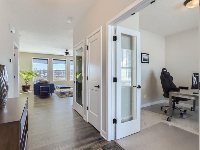 10 Foyer.jpg | Image 4