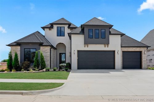 11105 S Thomas Ter, Jenks, OK, 74037 | Card Image