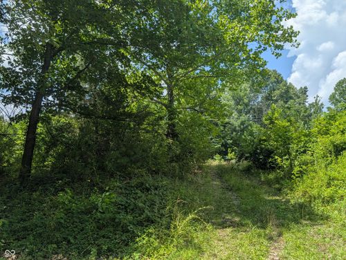 208 209 Greenwood Place, North Vernon, IN, 47265 | Card Image