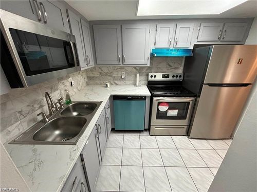 apt-107-3704 Broadway, FORT MYERS, FL, 33901-8120 | Card Image