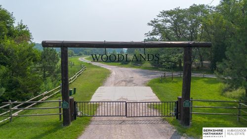 260 S Woodland Ct, Fremont, NE, 68025-6056 | Card Image