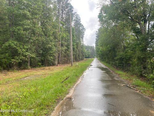 21205 S Fork Rd, Saucier, MS, 39574-9634 | Card Image