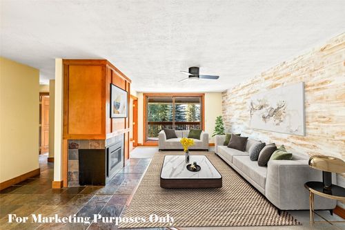 102-1482 Creekside Ct, Steamboat Springs, CO, 80487-1727 | Card Image