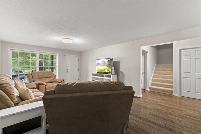 APT-2 - 48 Finch Rd, Condo with 2 bedrooms, 2 bathrooms and 1 parking in Raynham MA | Image 10