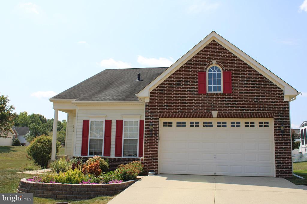 Rich Mountain Way, Fredericksburg, VA 22407
