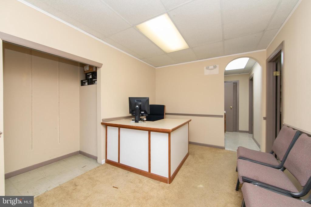 Commercial Lease in MARLTON 3