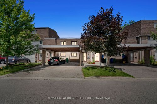 151-475 Bramalea Rd, Brampton, ON, L6T2X3 | Card Image