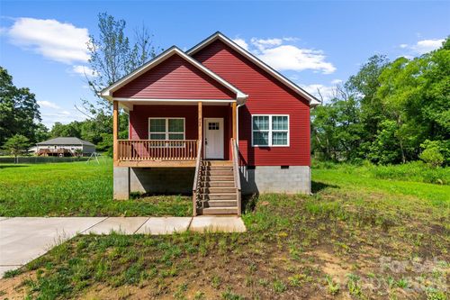 208 Nottingham Dr, York, SC, 29745-1345 | Card Image