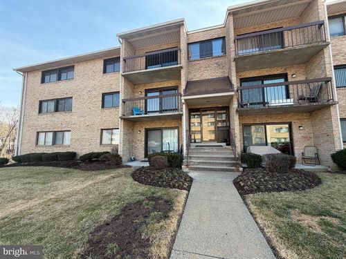 apt-c1-1 Summit Hill Ct, CATONSVILLE, MD, 21228-3722 | Card Image