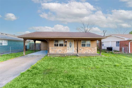 304 Electric Ave, McAlester, OK, 74501-3624 | Card Image