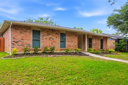 1811 Addington Dr, Carrollton, TX, 75007-3009 | Card Image