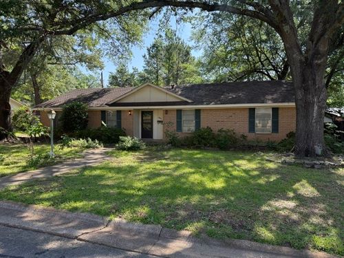 665 32nd St Se, Paris, TX, 75460-6475 | Card Image