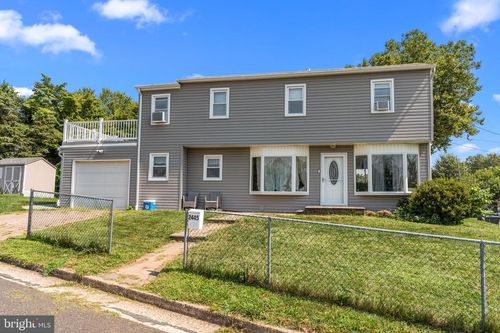 2445 Hamilton Ave, WILLOW GROVE, PA, 19090-4535 | Card Image
