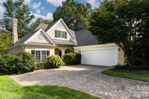 8 Clovelly Way, Asheville, NC, 28803-1941 | Card Image