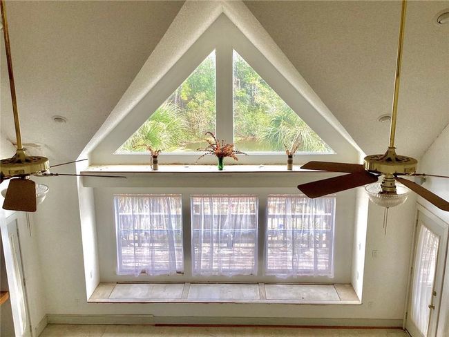 Great Room | Image 14