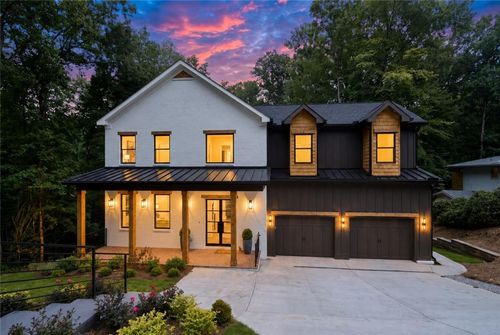 132 Lakeshore Dr Ne, Marietta, GA, 30067-4116 | Card Image