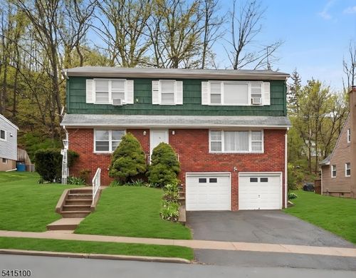 15 N 16th St, Hawthorne, NJ, 07506-3709 | Card Image