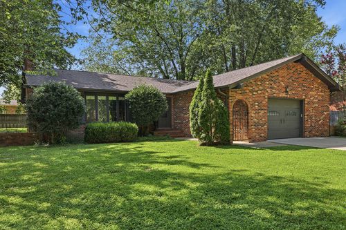 1506 Beckett Drive, Murray, KY, 42071 | Card Image