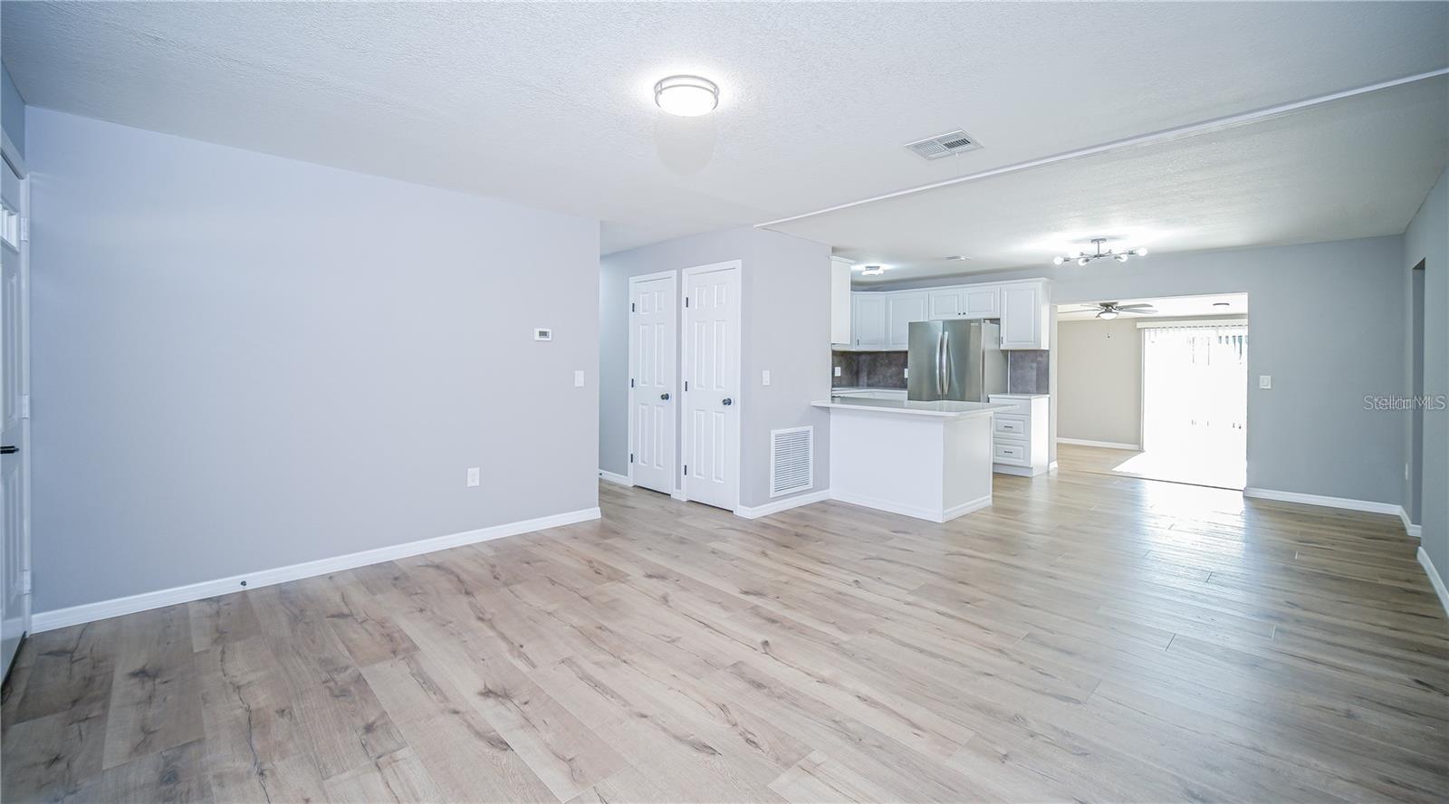 Residential in FRUITLAND PARK 5