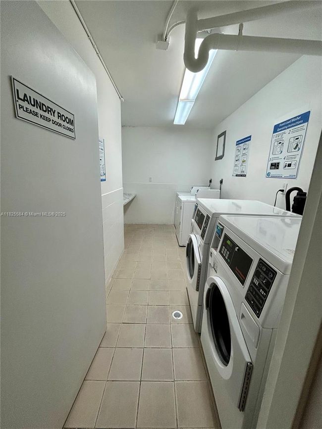 APT-514 - 5401 Collins Ave, Condo with 1 bedrooms, 2 bathrooms and null parking in Miami Beach FL | Image 45