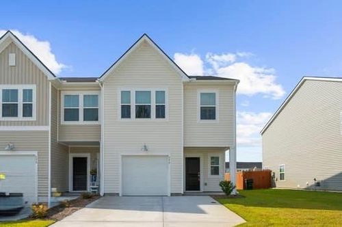 392 Tiliwa St, Summerville, SC, 29486-7155 | Card Image