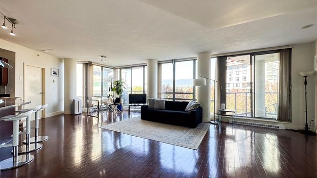 402 - 1228 W Hastings Street, Condo with 2 bedrooms, 2 bathrooms and 2 parking in Vancouver BC | Image 3