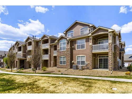 2-202-7440 S Blackhawk St, Englewood, CO, 80112 | Card Image