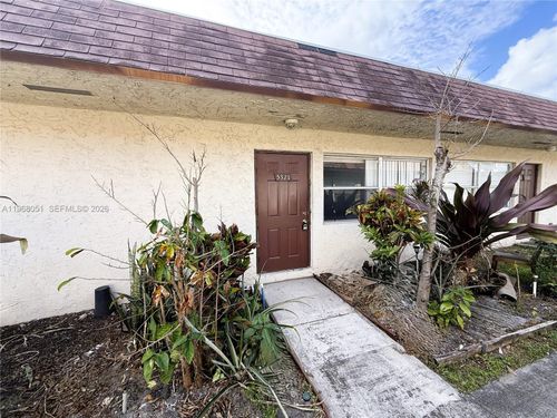 181-5321 23rd St, Lauderhill, FL, 33313-3283 | Card Image