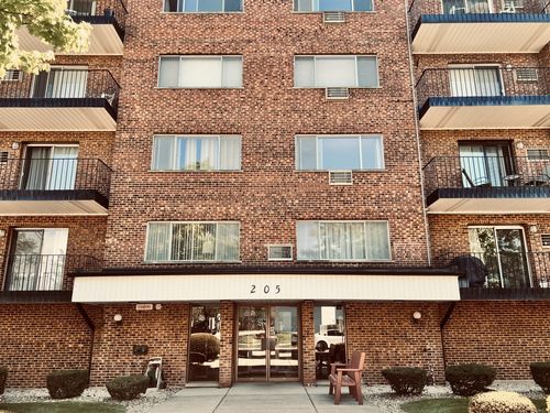 300-205 W Miner St, Arlington Heights, IL, 60005-1359 | Card Image