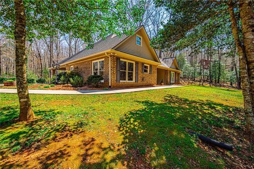 240 Christy Ln, Dahlonega, GA, 30533-3368 | Card Image