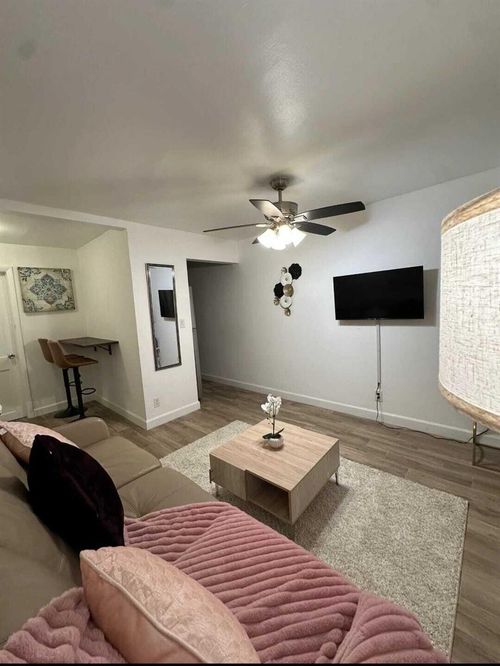 2-1505 Ne 15th Ave, Fort Lauderdale, FL, 33304-4848 | Card Image