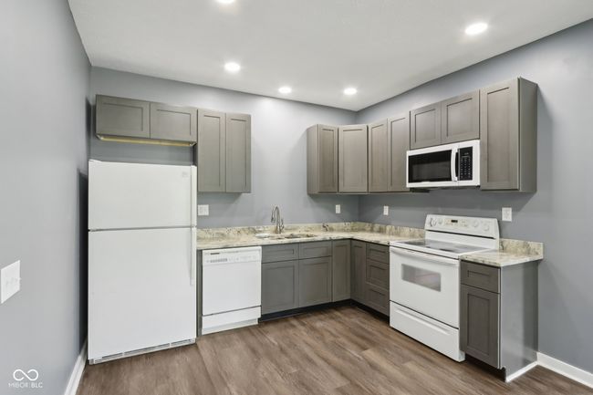 3098 Central, House other with 4 bedrooms, 2 bathrooms and null parking in Arlington IN | Image 13