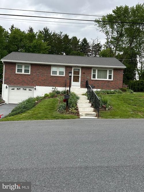41 Jayann Dr, LEBANON, PA, 17042-7948 | Card Image