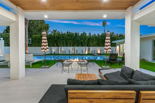 72827 Bursera Way, Palm Desert, CA, 92260-5701 | Card Image