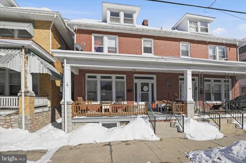 243 W Franklin Street, EPHRATA, PA, 17522 | Card Image