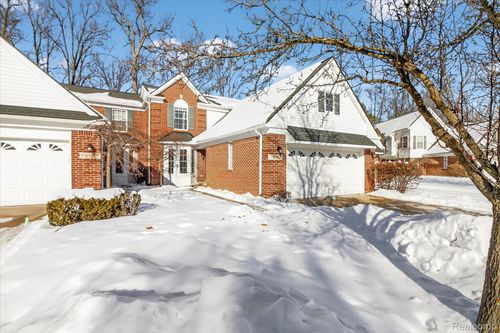 606 Shady Maple Dr, Wixom, MI, 48393-4306 | Card Image